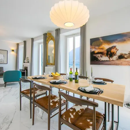 Teresa On Como's Lakeshore Villa