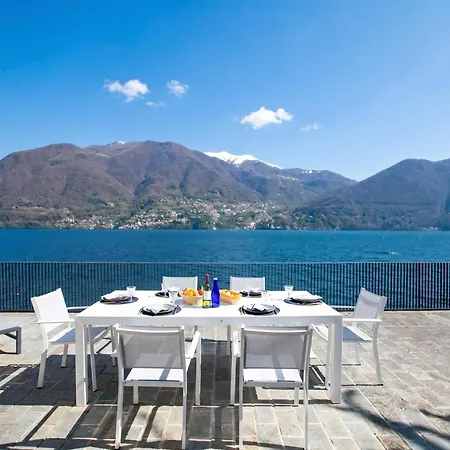 Teresa On Como's Lakeshore * Brienno