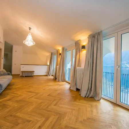 Teresa On Como's Lakeshore Вилла Brienno
