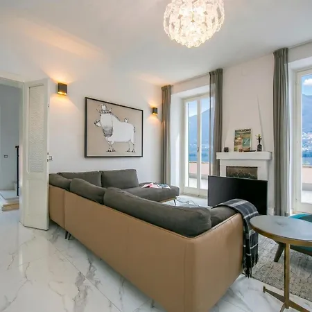 Вилла Teresa On Como's Lakeshore Brienno