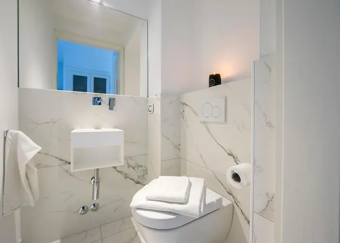 Вилла Teresa On Como's Lakeshore