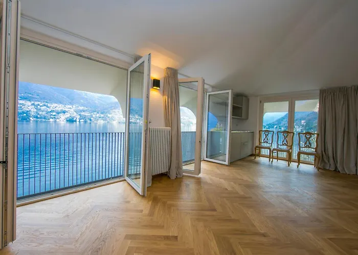 Вилла Teresa On Como's Lakeshore