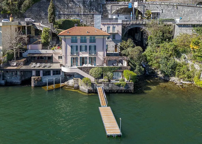 Вилла Teresa On Como's Lakeshore *
