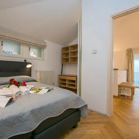 Teresa On Como's Lakeshore *