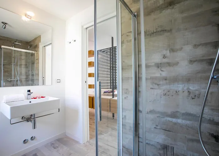 Teresa On Como's Lakeshore Βίλα Brienno